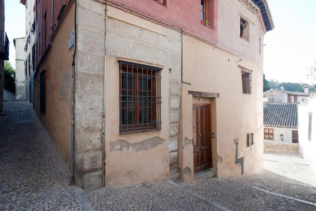 Charming Spacious Albayzin Appartement Granada